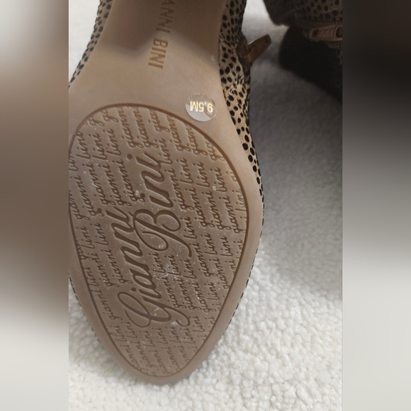 Gianni Bini Leather Upper Animal Print Size 9.5 NWOT - Picture 5 of 8